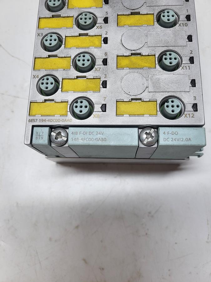 Used Siemens 6ES7 194-4DC00-0AA0