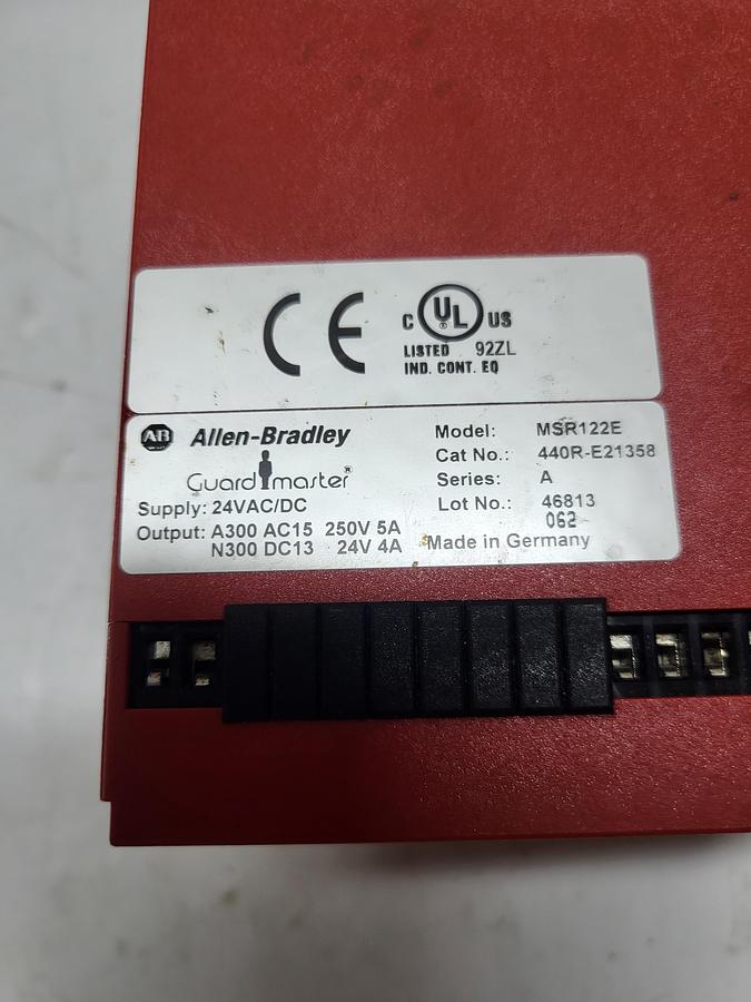 Used Allen-Bradley Guard Master MSR122E 440R-E21358 Ser.A