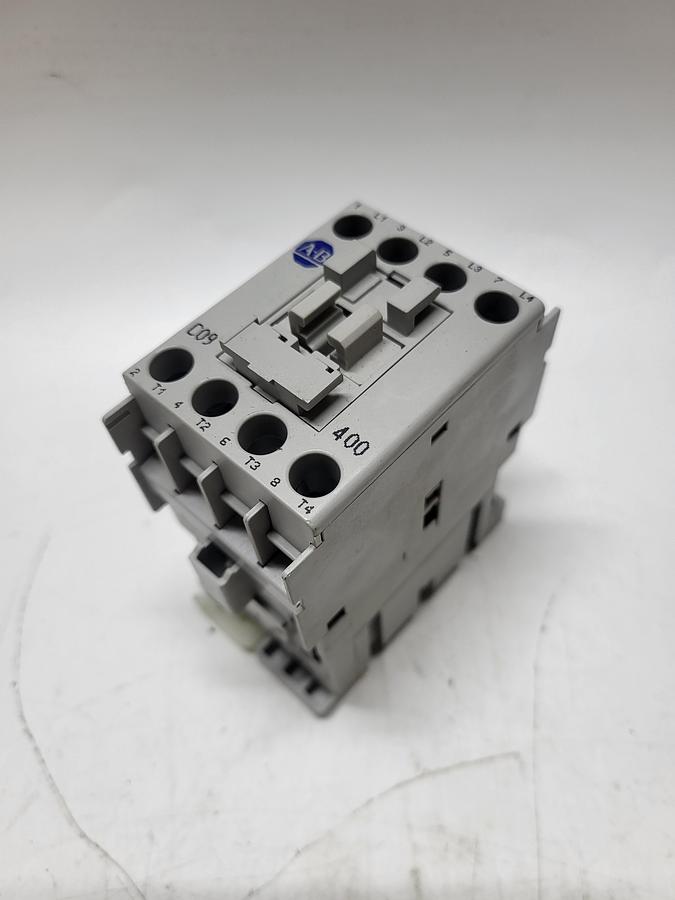 Used Allen-Bradley 100-C09*400 Ser.A