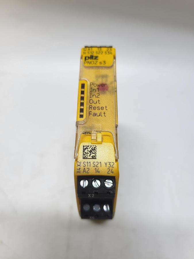 Used Pilz PN0Z s3 24VDC