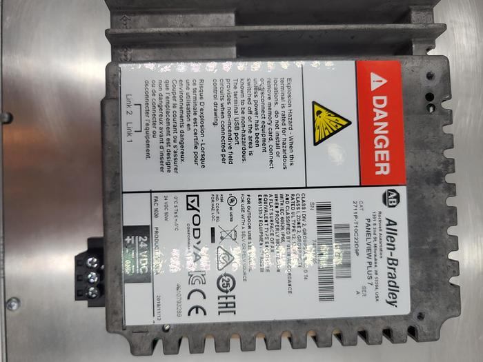 Allen-Bradley 2711P-T10C22D9P Ser A