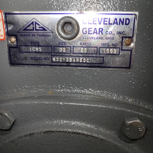 Cleveland Gear box M3213BAH50C size 32 solid quill 56C 1-1/4" solid shaft output 50:1 ratio *NEW*