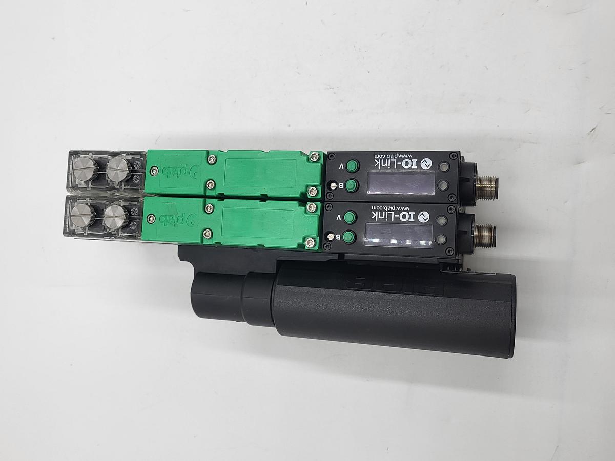 Used Piab piCOMPACT23 SMART IO-link / TWO of: pcs.f.421.s.kfzab.f1p2 / separate power domains & silencer 3216002