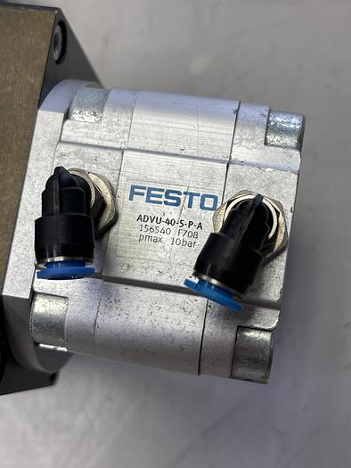 Used FESTO DNC-80-100-PPV-A-S6-SA, ADVU-40-5-P-A