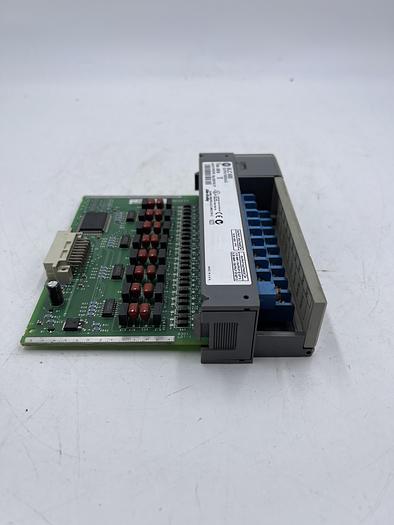 Used Allen-Bradley 1746-OB16 Ser D 