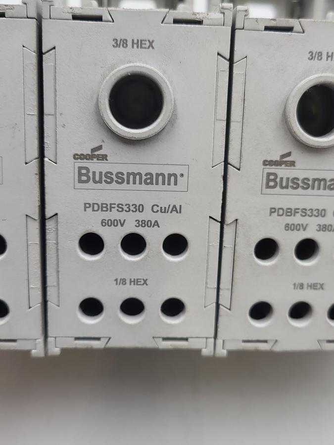 Used PDBFS330 Cooper Bussmann series Power Distribution Block