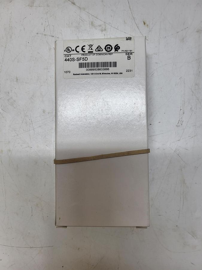 Allen-Bradley Bulletin 440S-SF5D Ser.B