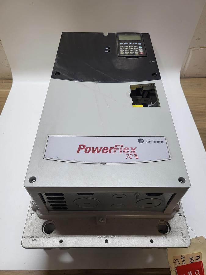 Used Allen-Bradley Powerflex 70 20AD065A0AYNANC0 Ser.A