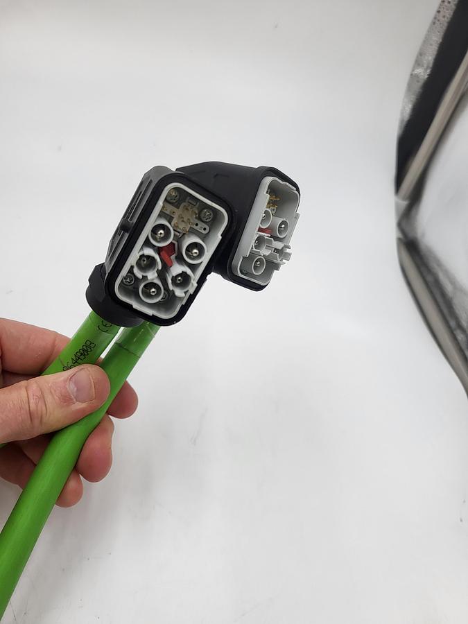 Used Schneider Electric E-MO-118 DB5/iSH hybrid motor cable 40" / 15154514-00