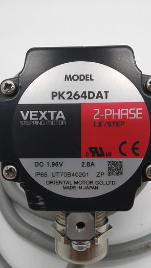Used VEXTA Stepping Motor IP65 UT70B40201 Oriental Motor PK264DAT
