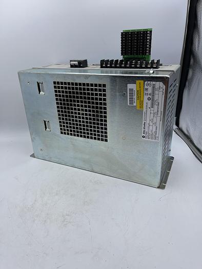 Used Allen-Bradley 2098-DSD-HV050-SE Ser B