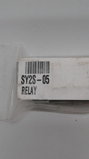 Used Idec SY25-05 Relay
