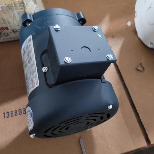 Used LEESON 1/2 HP motor C4T17FC40A CAT #: 102860 1725 RPM FRAME: S56C 208-230/460 3 PH
