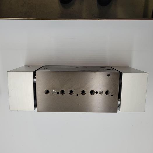 Used PHD GRW WIDE BODY PNEUMATIC PARALLEL GRIPPER GRW13-1-50 X 117 / 6598918 / 10962705-01