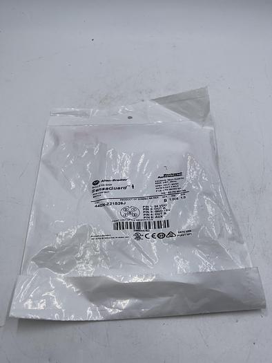 Allen-Bradley 440N-Z21S26J Ser B