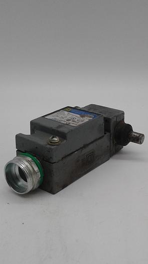 Used Square D Limit Switch 9007-CT62