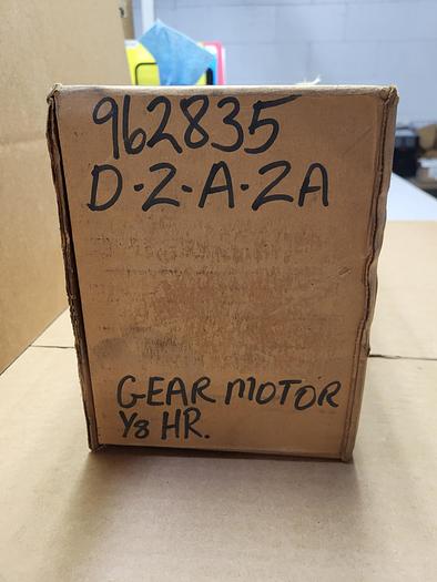 Used Dayton Gear motor 962835 D-2-A-2A