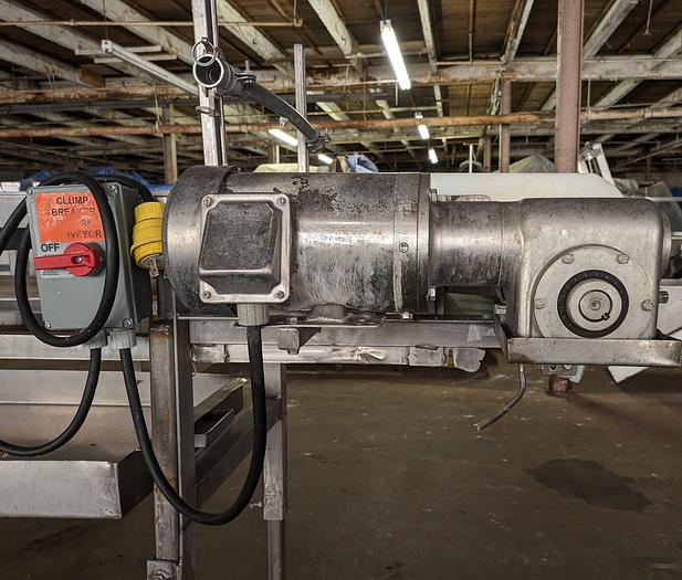 Used stainless conveyor 18" wide 17'6" long, white pvc belting, adjustable legs, casters