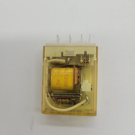 IDEC RY25 AC/20V