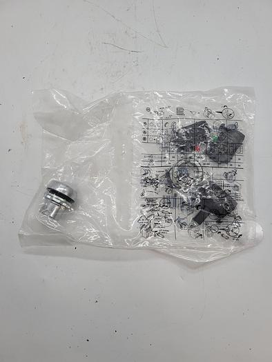 Authentic Allen-Bradley Illuminated Flush Plus Button Blue 800FM-LF6MQ11 Ser.A