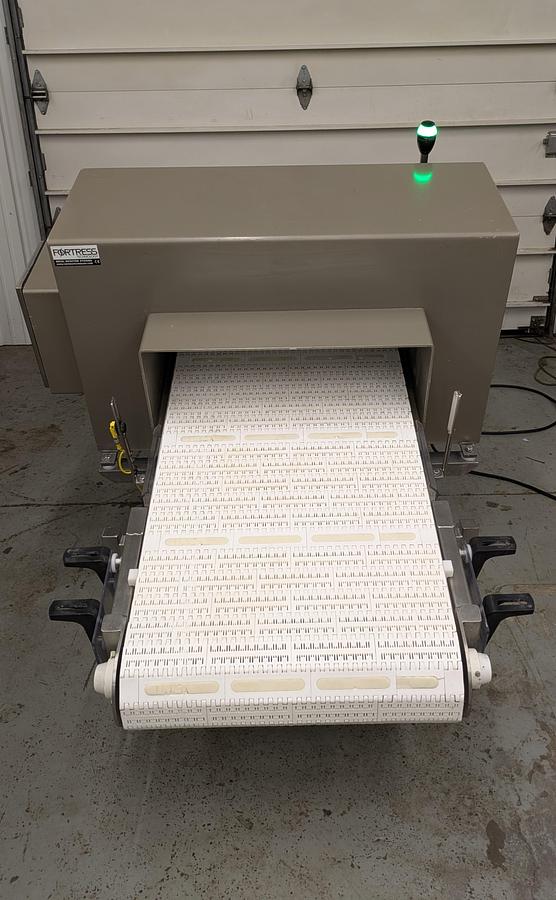 Used Fortress phantom, metal detector, stainless conveyor
