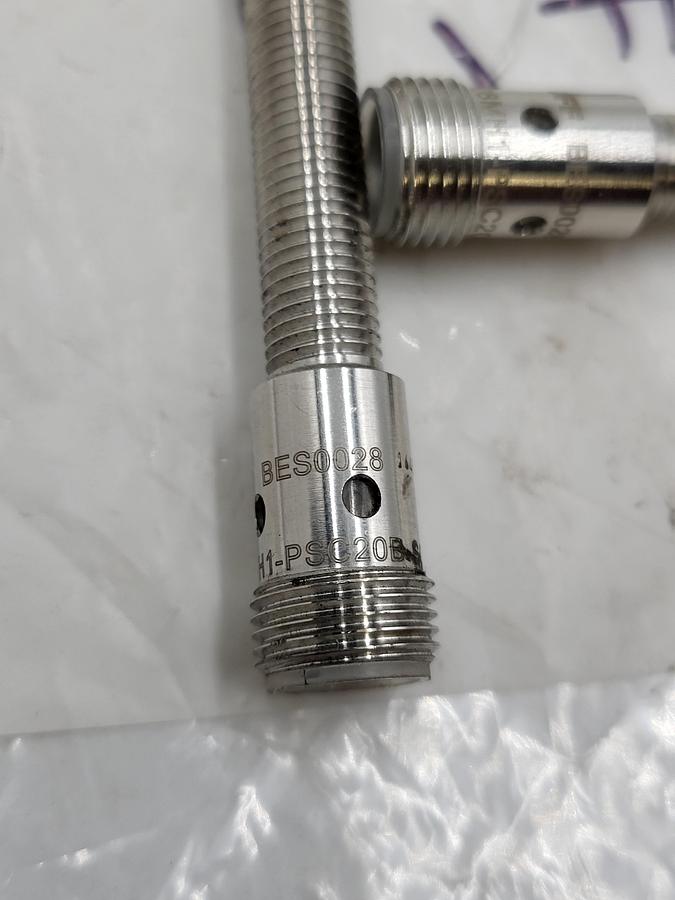 Balluff Proximity Sensor BES0028 / BES M08MH1-PSC20B-S04G