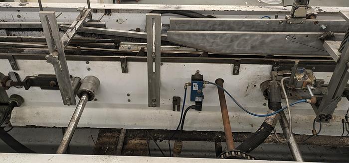 Used Adco 16C100EC tri seal carton closure