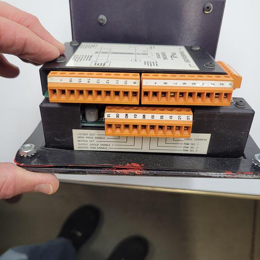 Used ELECTRO CAM PS-5111-10-P116 9228/1 - 115V AC INPT PROGRAMMABLE LIMIT SWITCH