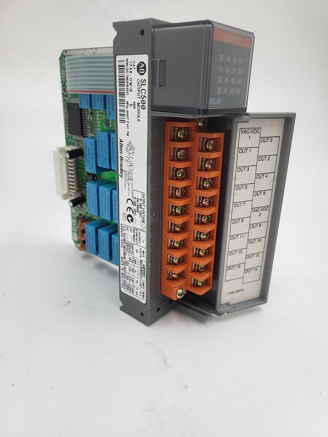 Used Allen Bradley SLC500 Output Module Unit 1746-OW16