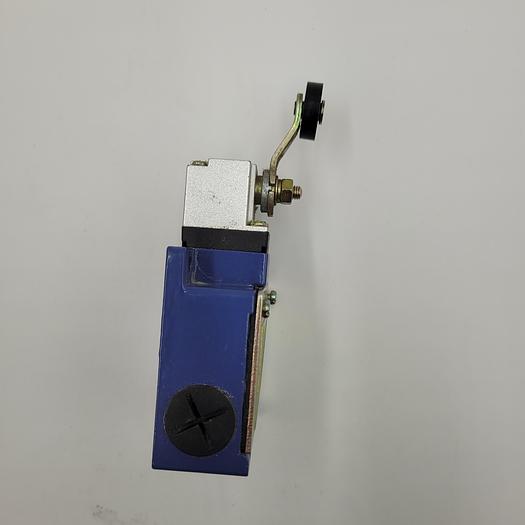 Used ANDELI Compact limit switch XCK-M