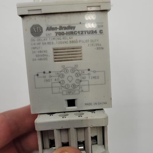 Used AB ALLEN BRADLEY ON DELAY TIMING RELAY 700-HRC12TU24 C / 24-48VAC