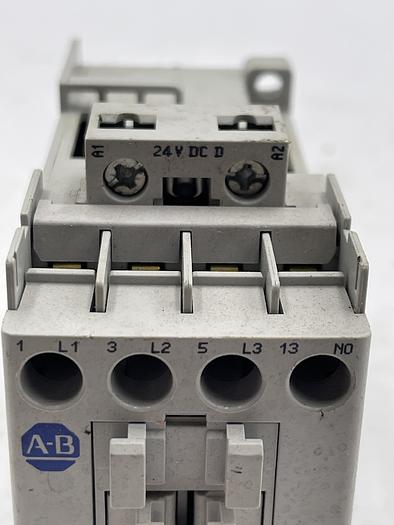 Used Allen-Bradley 100-C12D*10 Ser A 24V