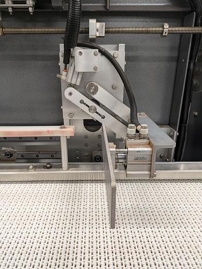 Used Fallas R400 case packer