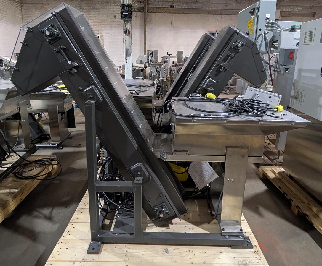 Used Stromag vibratory hopper feeder /elevator