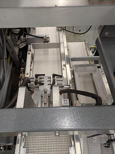 Used Fallas R400 case packer