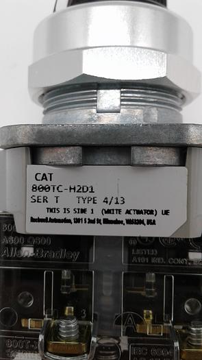 Used Allen-Bradley 30m Selector Switch 800T PB 800TC-H2D1