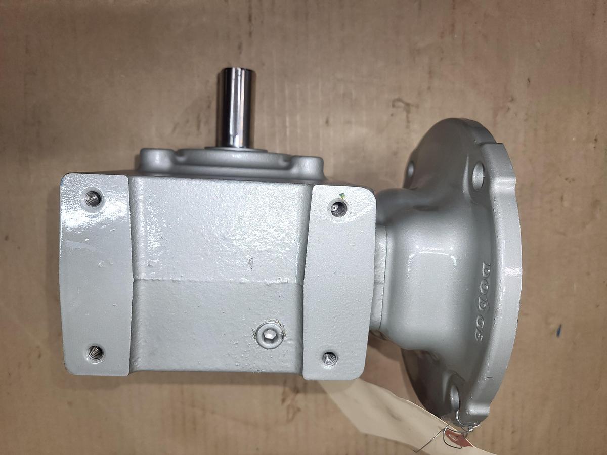 DODGE TIGEAR Right Angle Worm Gear Reducer 17QZ30L56 Ratio 30:1 *NEW - NO BOX** 56C Frame