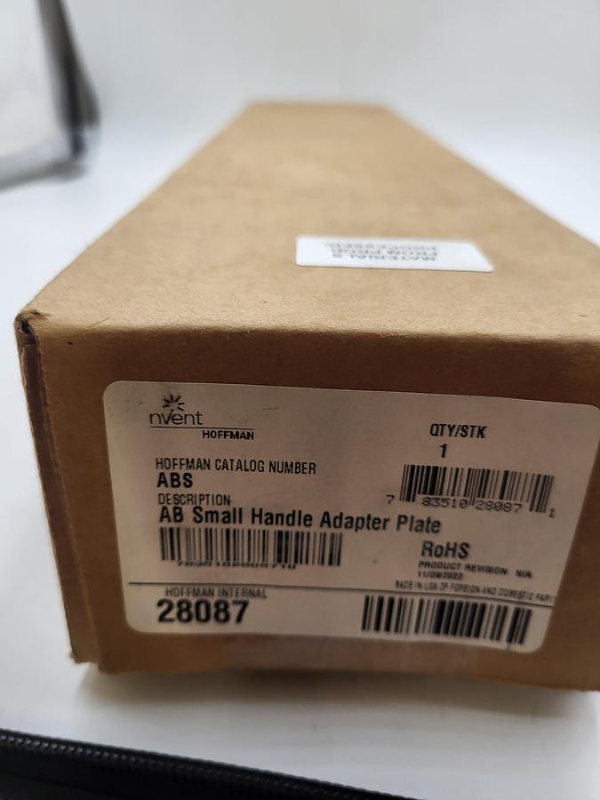 Nvent Hoffman AB Small Handle Adapter Plate 28087