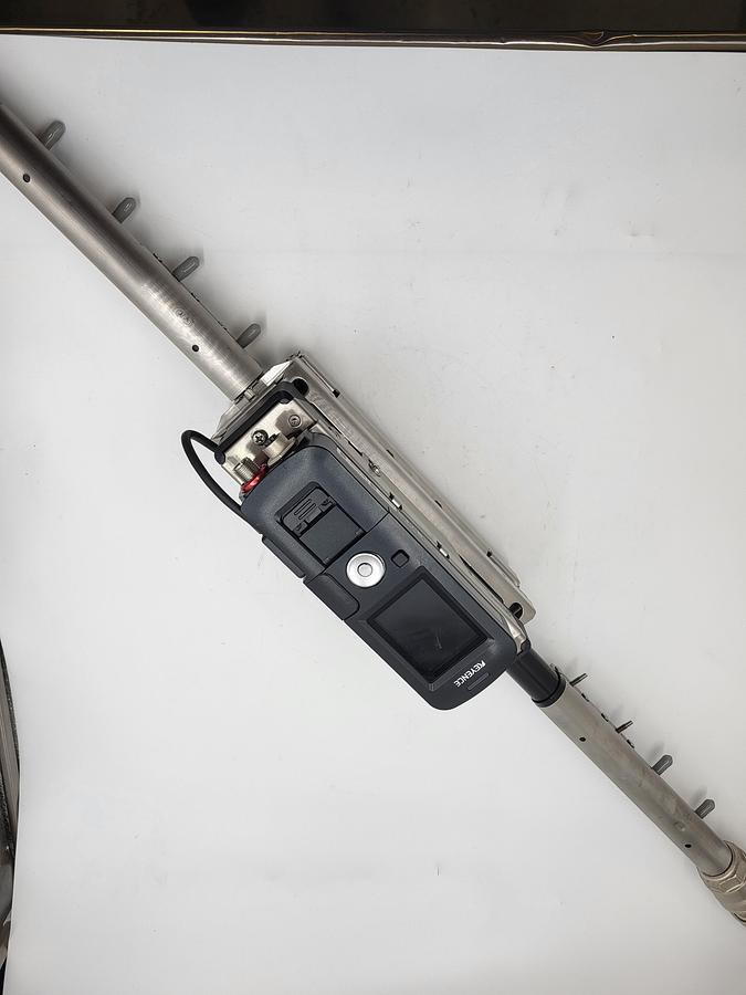 Used Keyence Clamp-On Gas Flow Meter DN G133200009 FD-G25L & two Upstream/downstream damping material FD-GD20B
