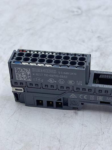 Used SIEMENS 6ES7 193-6BP00-0BA0