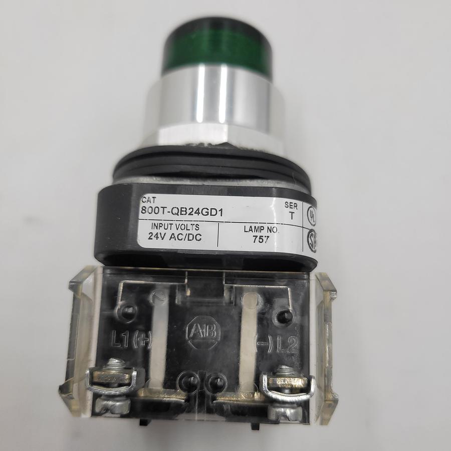 Used ALLEN BRADLEY 800T-QB24GD1 green switch