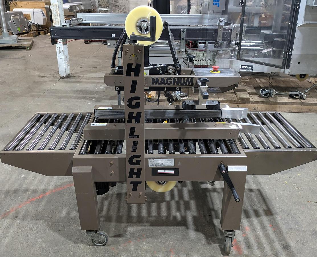 Used Highlight  2300-SDU case tape machine