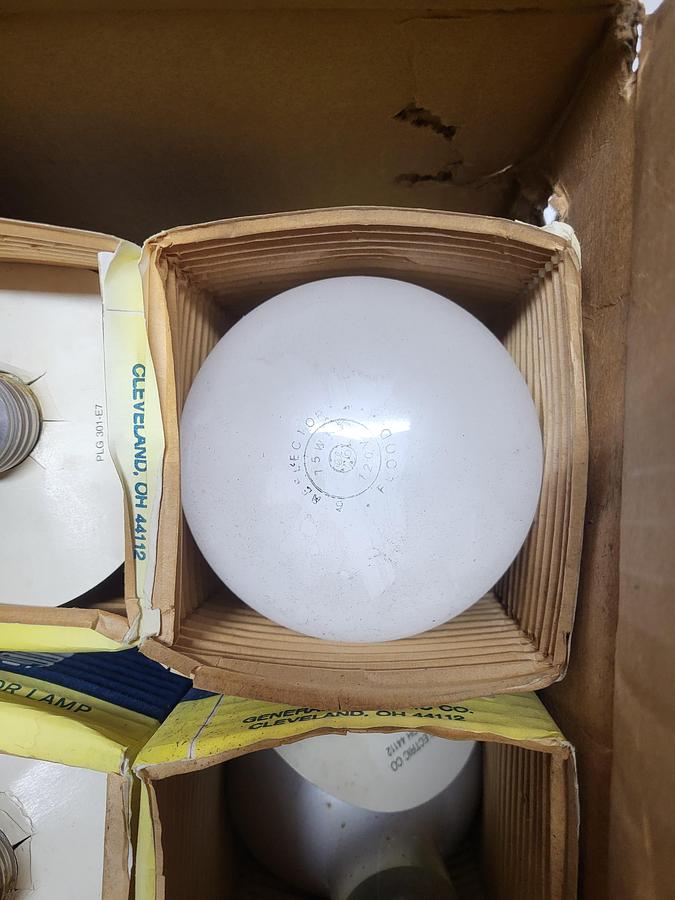 General electric PLG 201-E7 Box of Four