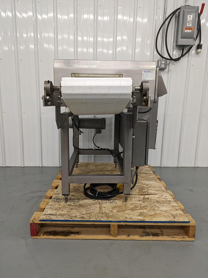 Used Lock Met 30+ metal detector