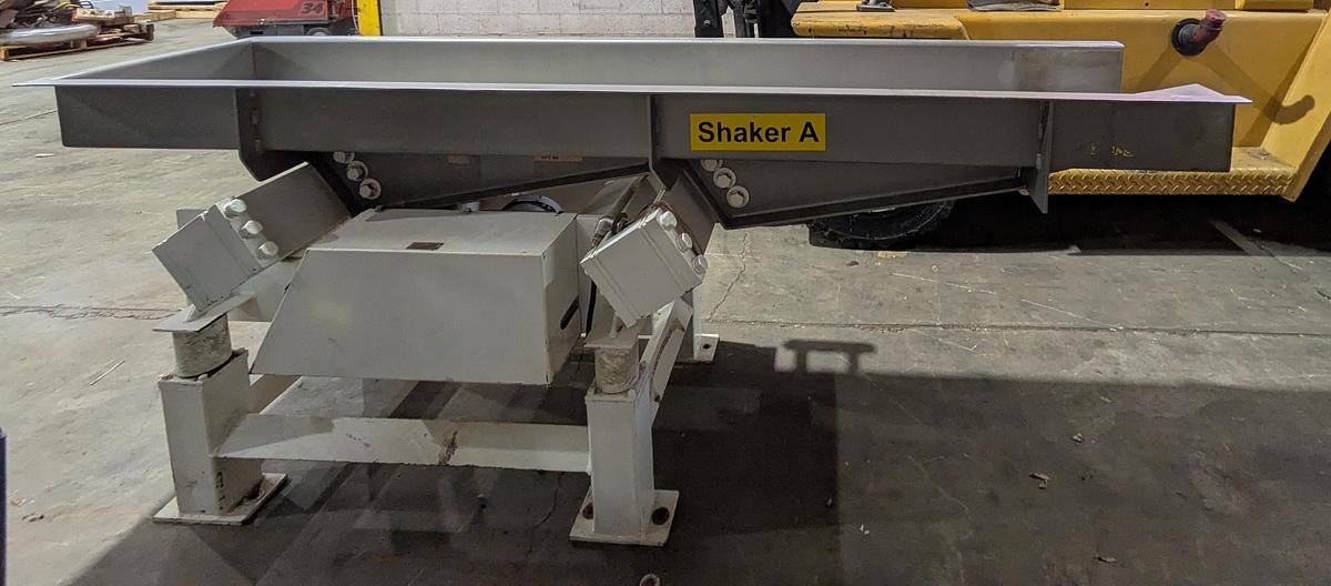 Used shaker conveyor 18" x 96"