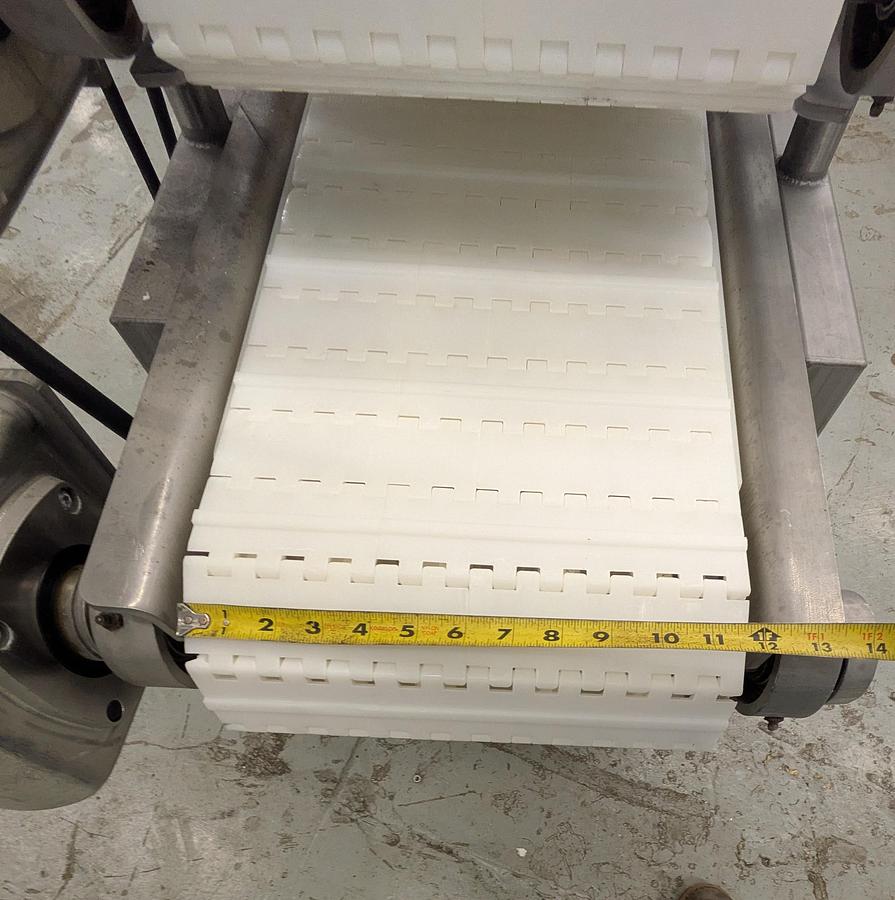 Used Friesens flattening conveyor, stainless