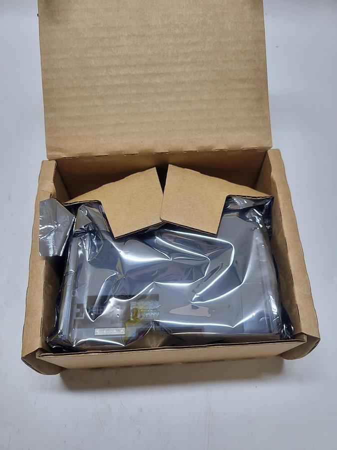 Allen-Bradley 1769-OA16 Ser.A