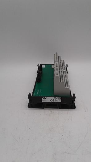 Used Allen-Bradley 1492-IFM4DF-3 Name Plate