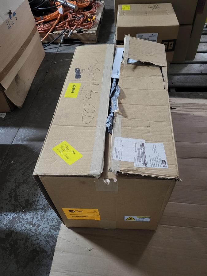 Allen-Bradley Bulletin 2198-R127 Ser.A New!