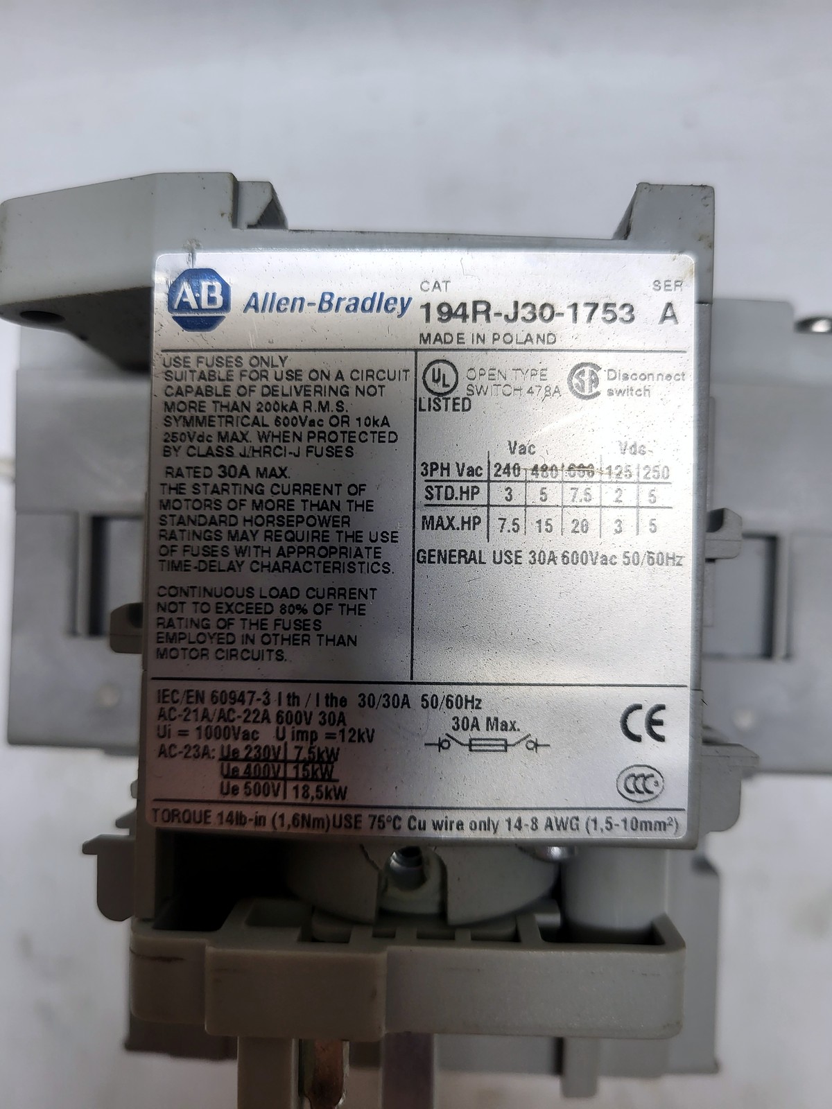 Allen-Bradley 194R-J30-1753 nameplate